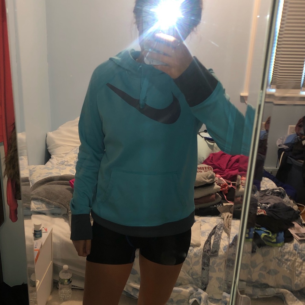 Nike sweatshirt